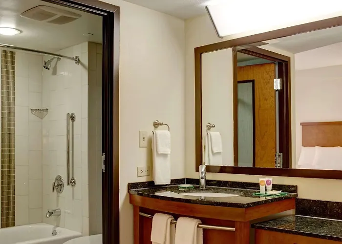 Hyatt Place Airport Hotel Tucson